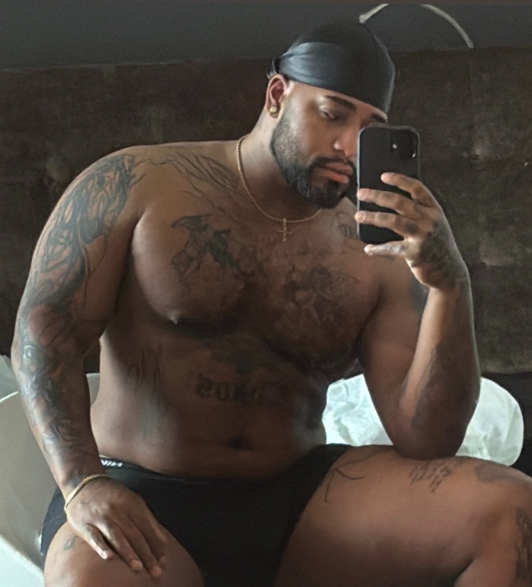 ___Terrance___'s tweet photo. 🧸 https://t.co/SgI0ptYAkB