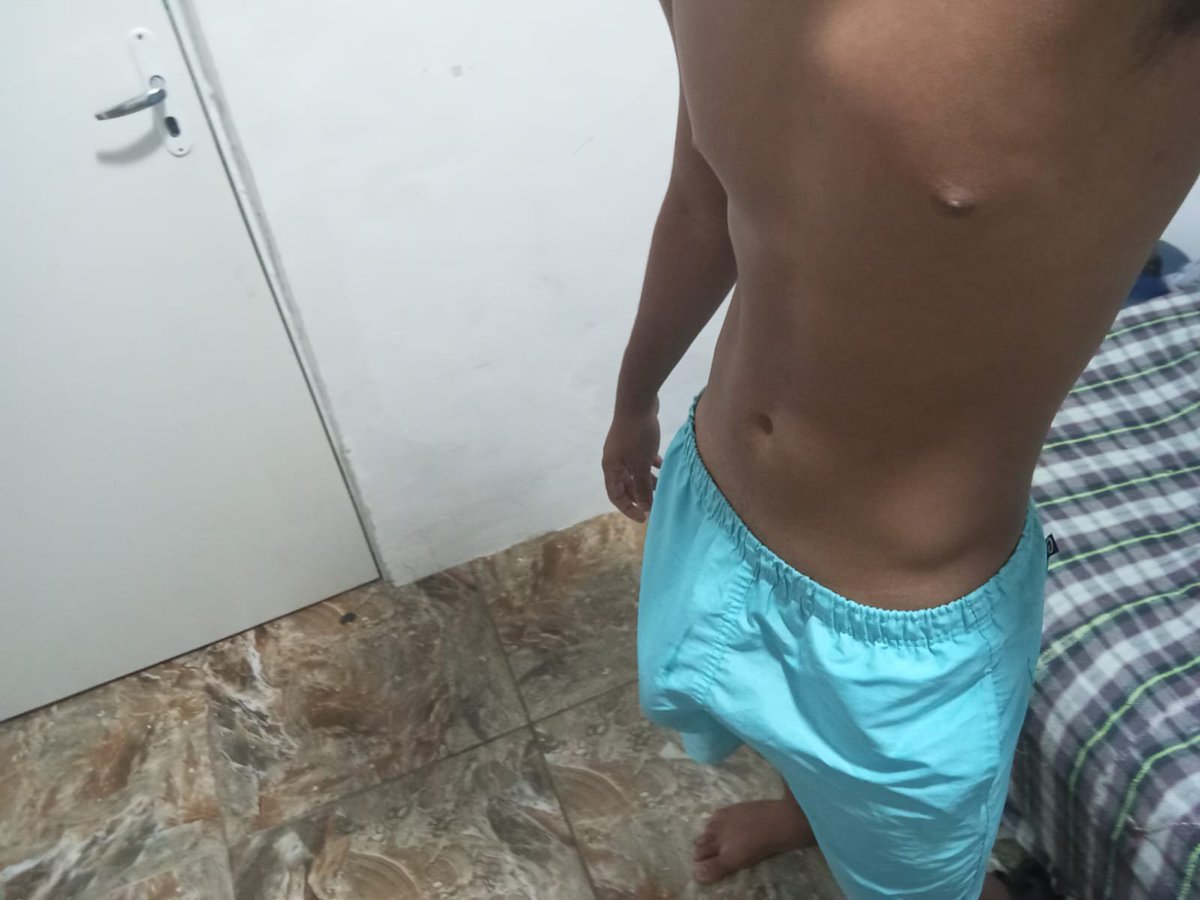 __hanzs_'s tweet photo. Tem mina on? Mlk dotado querendo trocar 

#PINTOAWARDS
#PINTOAWARD
#PINTOSAWARDS
#PEITOAWARDS
#PEITOSAWARDS
#TROCONUDS
#PINTOSAWARD https://t.co/gw5j28nenY