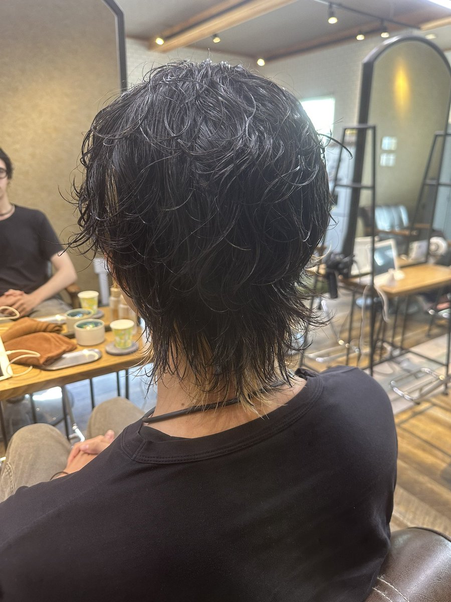 Pi_sAymE's tweet photo. すんごいちょうどいいパーマになった https://t.co/hMGoiPBtwr