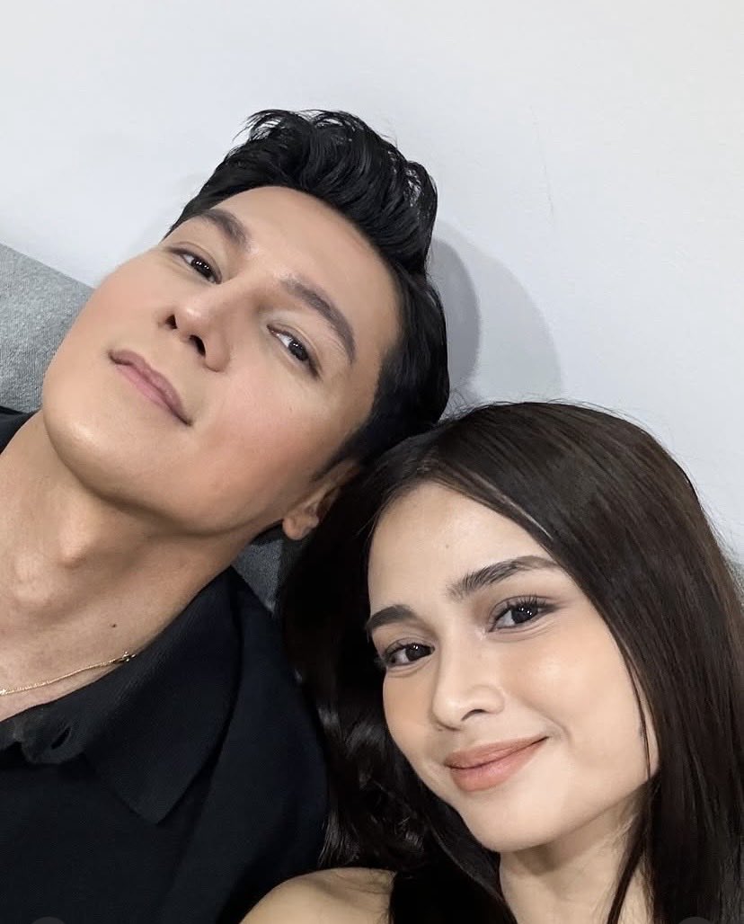 childofrhenseph's tweet photo. grabe niyanig niyo nanaman kaming mga naka naka niyo hehehe🫶🏻 anggg cutiee naman ng parents namin na  yan 🫶🏻💗💞 #RhenSeph https://t.co/8J26HMXBq3