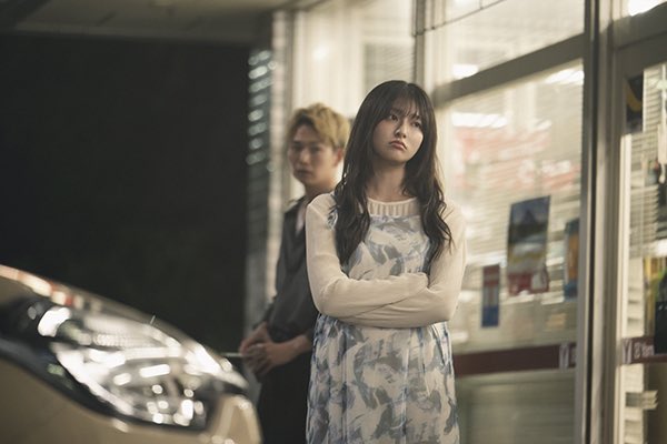 NogusoYo's tweet photo. 『口に関するアンケート』雑感。ラストに５問のアンケート。登場人物５人の証言で構成。要は誰が消えたか。セルジオ・レオーネ並みのクロースアップ。残酷場面皆無（子供でも見られる）。蝉の抜け殻はメタファーか。恋愛や嫉妬も絡む考察系ミステリホラー。程良い尺の短さ。 https://t.co/jfmEJuUFip