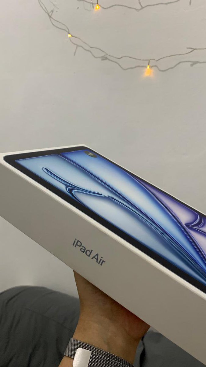 zlffdl's tweet photo. WTS IPAD
Jual iPad Air M3 11 Inch 256gb Wi-Fi Blue
- MASIH SEGEL.
- Garansi Resmi Indonesia

Dijual karena hadiah kopetisi dari perusahaan dan saat ini belum perlu.

Harga 11,5jt (nego tipis)

Kondisi bekas aja bisa segitu harganya.

COD Bandung sekitarnya. https://t.co/hjNigL1W6C