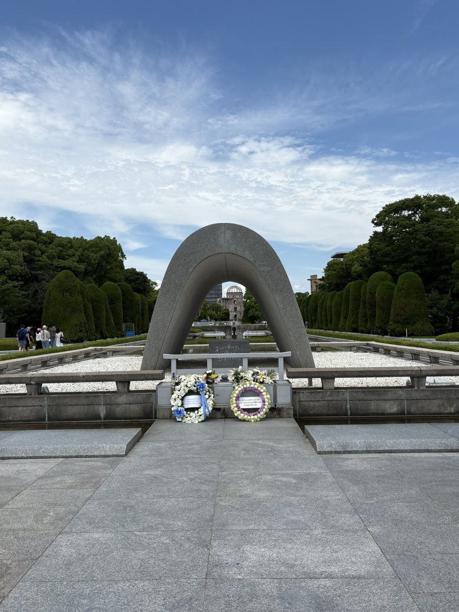 tomoya14841's tweet photo. 広島平和記念公園 https://t.co/n1qa91d71l