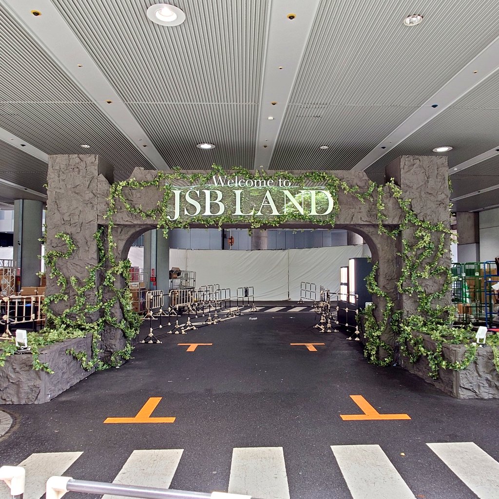 1009Xyz's tweet photo. あと1公演、、、
1ヶ月が待ち遠しい🥹
JSB LAND 楽しすぎて 公演が始まったと思ったら一瞬で終わる🫠
#三代目 #三代目JSOULBROTHERS #JSBLAND #JSBFOREVER
スタジアムは4時間やりましょう😇
MATE ついて行けるから!!体力あるから!!!
検討して🤣 https://t.co/S3Sc4XDB1i