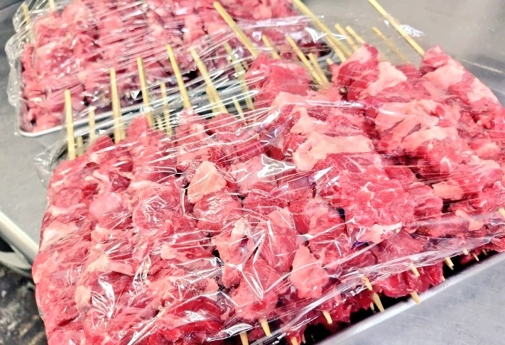 INDACO_2008's tweet photo. 七夕祭。今日から７日まで露天営業です。 https://t.co/YpggIO9ZaO