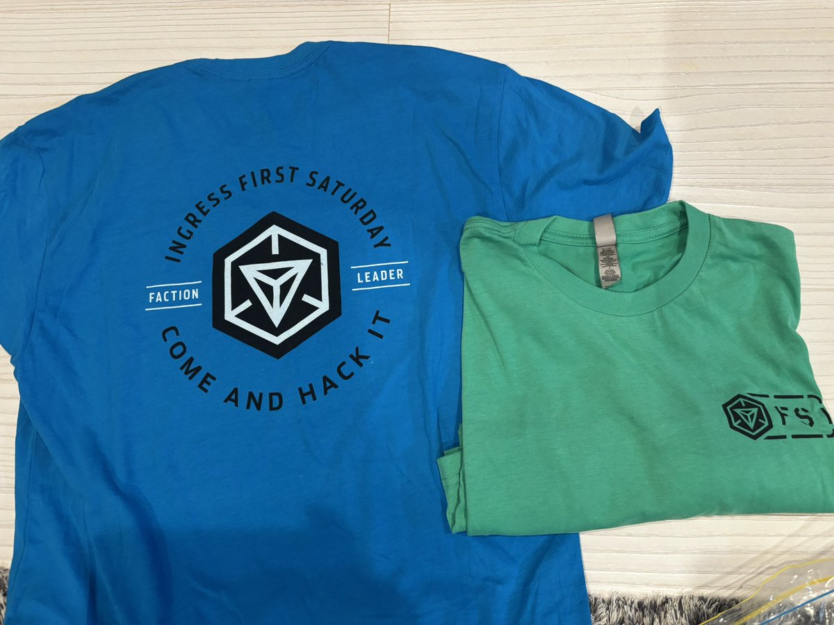 mackey43res's tweet photo. FSのFLのTシャツが届きました。これ着たいがために8月はFS長崎開催しようかな〜
でも8/1は絶対暑いよなぁ、前向きに検討中😎
#ingress
#ingress_FS
#FS長崎 https://t.co/Y01QsyYeIm