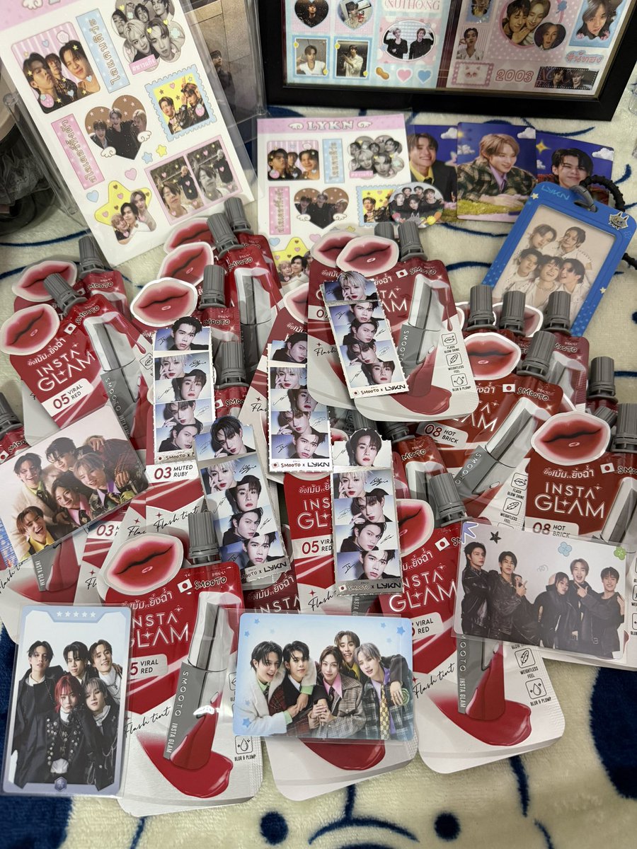 nthrn19's tweet photo. มีลิปมาแจกคั้บบ! มีใครอยากได้มั้ยย 🥹🍎

#SmootoxLYKN 
#LYKN https://t.co/THw2HXW2wX