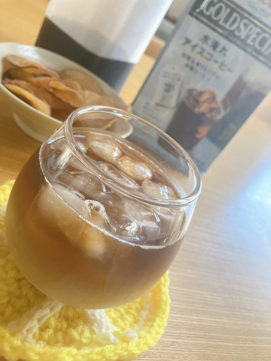 skmrakk0824's tweet photo. UCC上島珈琲さま@UCC_COFFEE より

推しアイスコーヒー発見！！CPに当選
✔️UCCゴールドスペシャルアイスコーヒーセット 
いただきました☕️

私の推しタイプはボトルのドリンクタイプ❣️広がるコクと余韻、大切な人に飲んでもらいたい味🤍
ありがとうございました✨

#わぴこの当選
#UCCのおいしい真実 https://t.co/uXG3z0yZjC