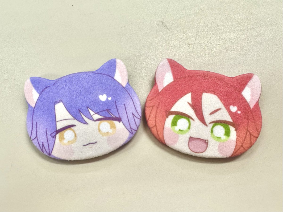 A5no_Oniku's tweet photo. 追加でコヨアサもふもふ缶バッジ作ってきました🐱🐶

 #同人工房 https://t.co/8pIceSVFbI