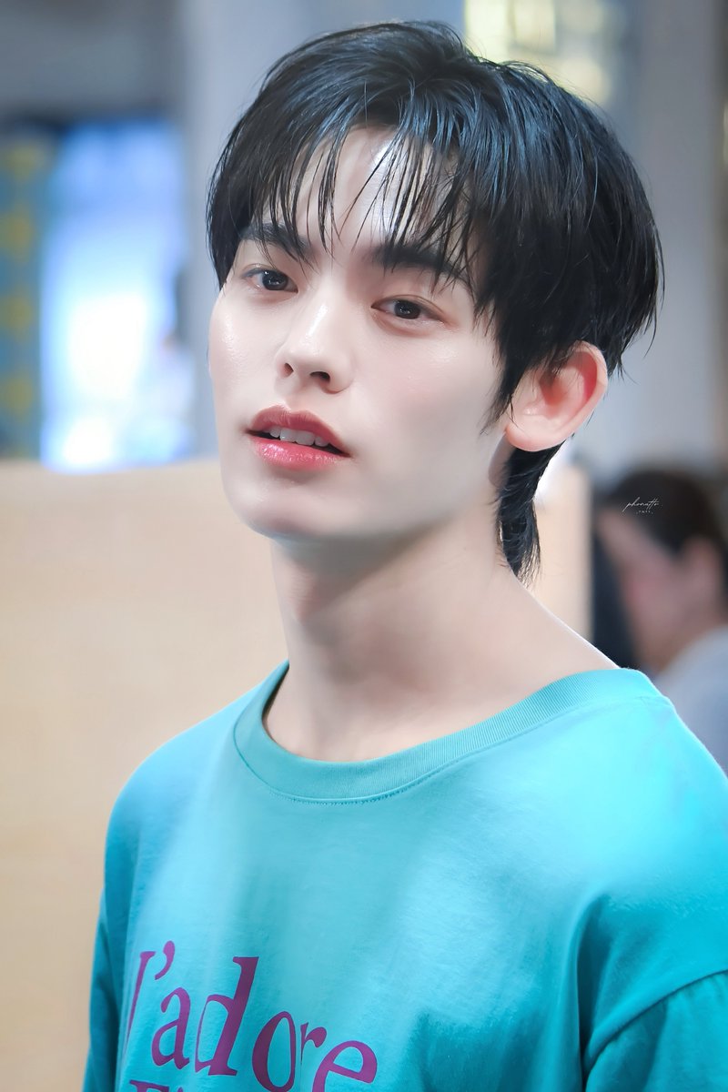 real_pntt's tweet photo. นางฟ้าเก็บปีกไว้ตรงไหนคะ ✨🪽✨

SHINSEGAE X TTP
#CentralxShinsegaeWithTeeTeePor
#PorSuppakarn @porsuppakarn https://t.co/d8HHzNWaai