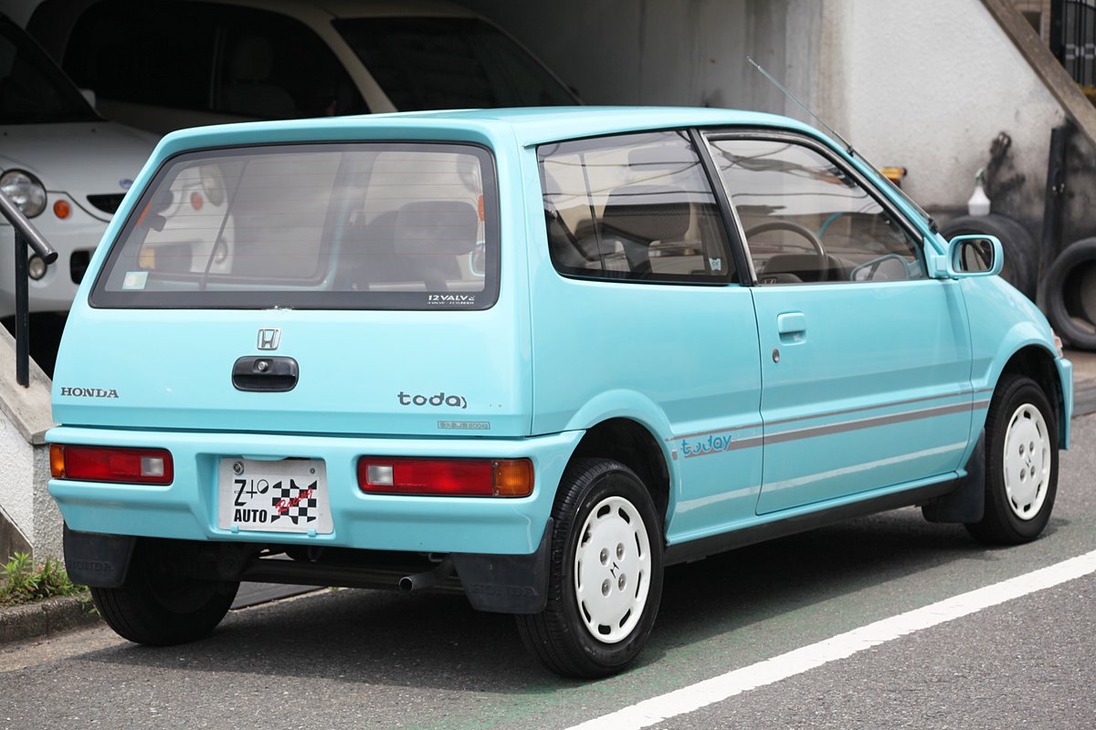 ztoauto's tweet photo. ★平成元年式　キャブレター 4速MTの  トゥデイ　ポシェット　アナログレトロはいかが？
https://t.co/9FgkmJWXjC
ご覧ください！
＃ホンダ　＃トゥデイ　＃JW2　＃平成　＃レトロ　＃旧車　 #JDM #車載動画 ＃中古車 ＃市川市 ＃ZtoAUTO https://t.co/E9ao6ltXa5