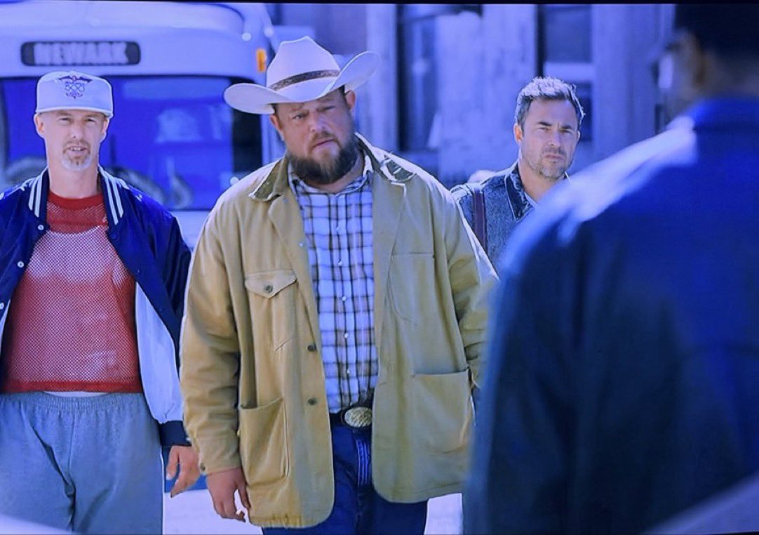 KingJordan_57's tweet photo. These dudes came Memphis. Got nothing done and ended up dead. Waste of a trip #RaisingKanan https://t.co/rndcKv3VOC