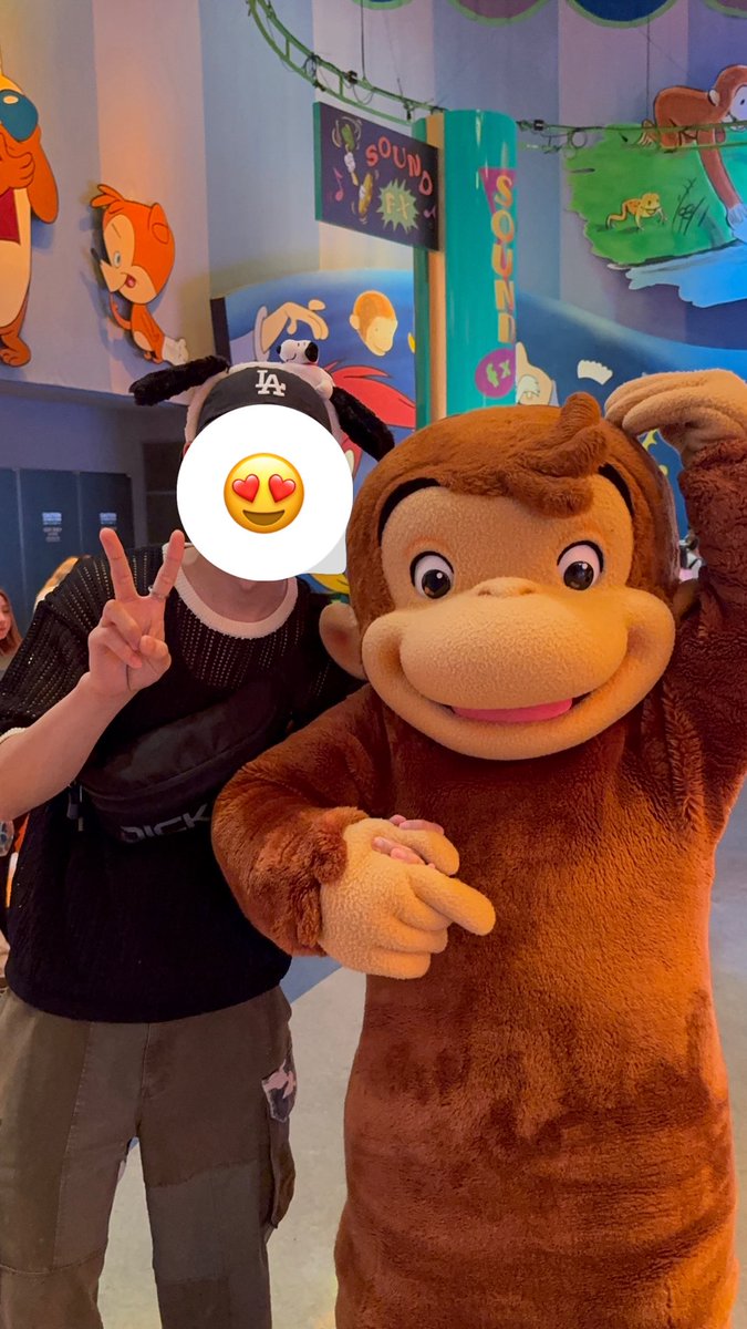 DonaStory_2's tweet photo. 2days ユニバ 最高でした✨
テーマパークでしか生きれない https://t.co/xgLc2qQPvI