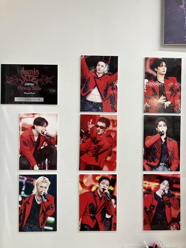 animateISO's tweet photo. #StrayKids さんのワールドツアー『#dominATE_JAPAN』 LIVE Blu-ray
・通常盤初回仕様
・完全生産限定盤
絶賛発売中🏴☠️❤️🩹
当店ではパネル展を実施中
一枚購入毎にポスターをお渡し!!
#STAY のご来店お待ちしております‧₊˚✩
#스트레이키즈 #SKZ #dominATE #WITHMUU https://t.co/Fzp7Av1cxA