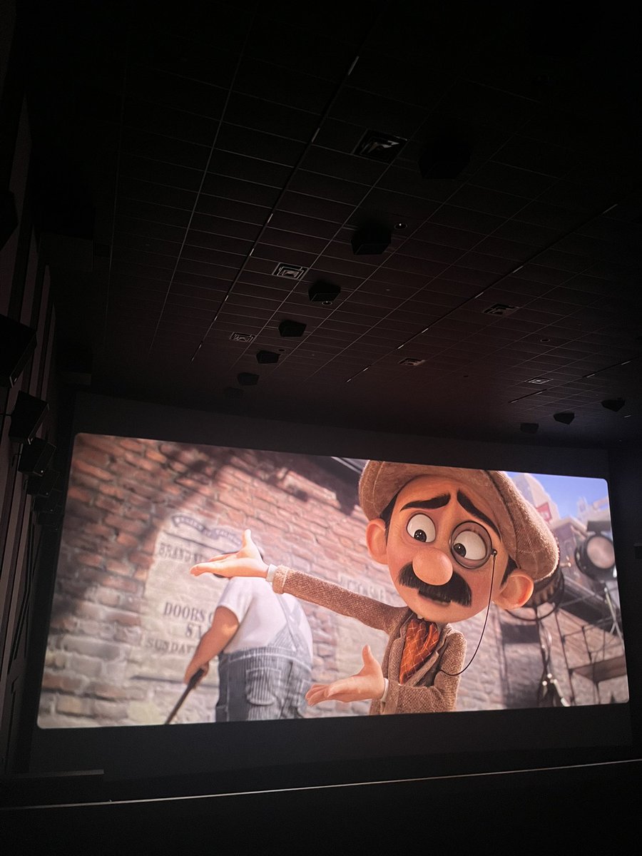 altusazula's tweet photo. minions and monsters is basically one big ass love letter to movies itself. it's packed with movie references brah and i loved every second of it https://t.co/UiJNqxdpwL