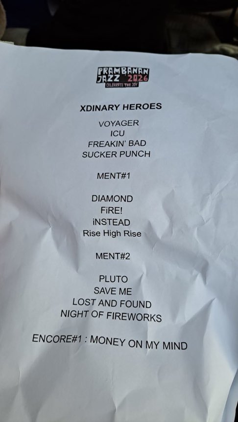 iheartode's tweet photo. MAKSUD SETLIST 4 TERAKHIR???? inimah semua penonton termasuk roro jonggrang galau dan bercucuran air mata 😭😭😭 https://t.co/AUZUhk2KUH