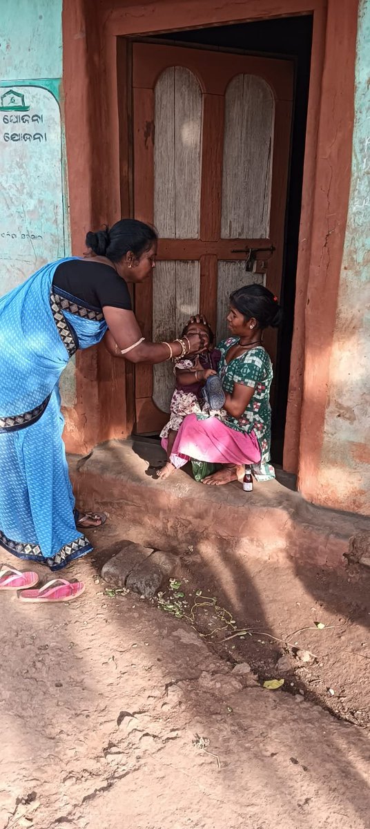 nvbdcpkandhamal's tweet photo. 2nd day follow up of Malaria cases by ASHA  at AAM Jhiripani under CHC Tumudibandha.

#MalariaFreeKandhamal
#ମ୍ୟାଲେରିଆମୁକ୍ତକନ୍ଧମାଳ 
#मलेरियामुक्तकंधमाल https://t.co/WoAWs3op4y