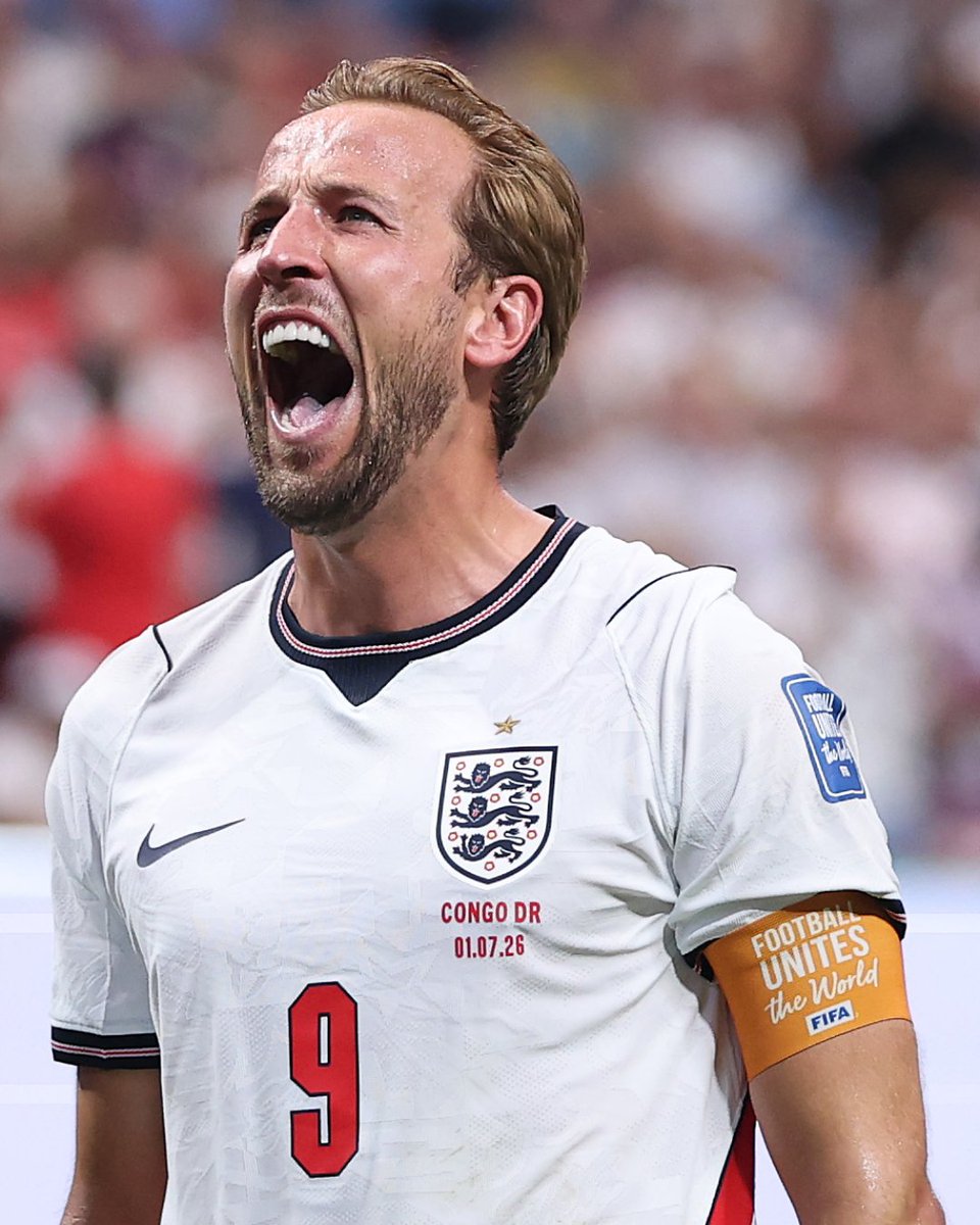 England's tweet photo. 🟢🆚⚪️

The #ThreeLions will be in our home kit for our @FIFAWorldCup Round of 16 game against Mexico!