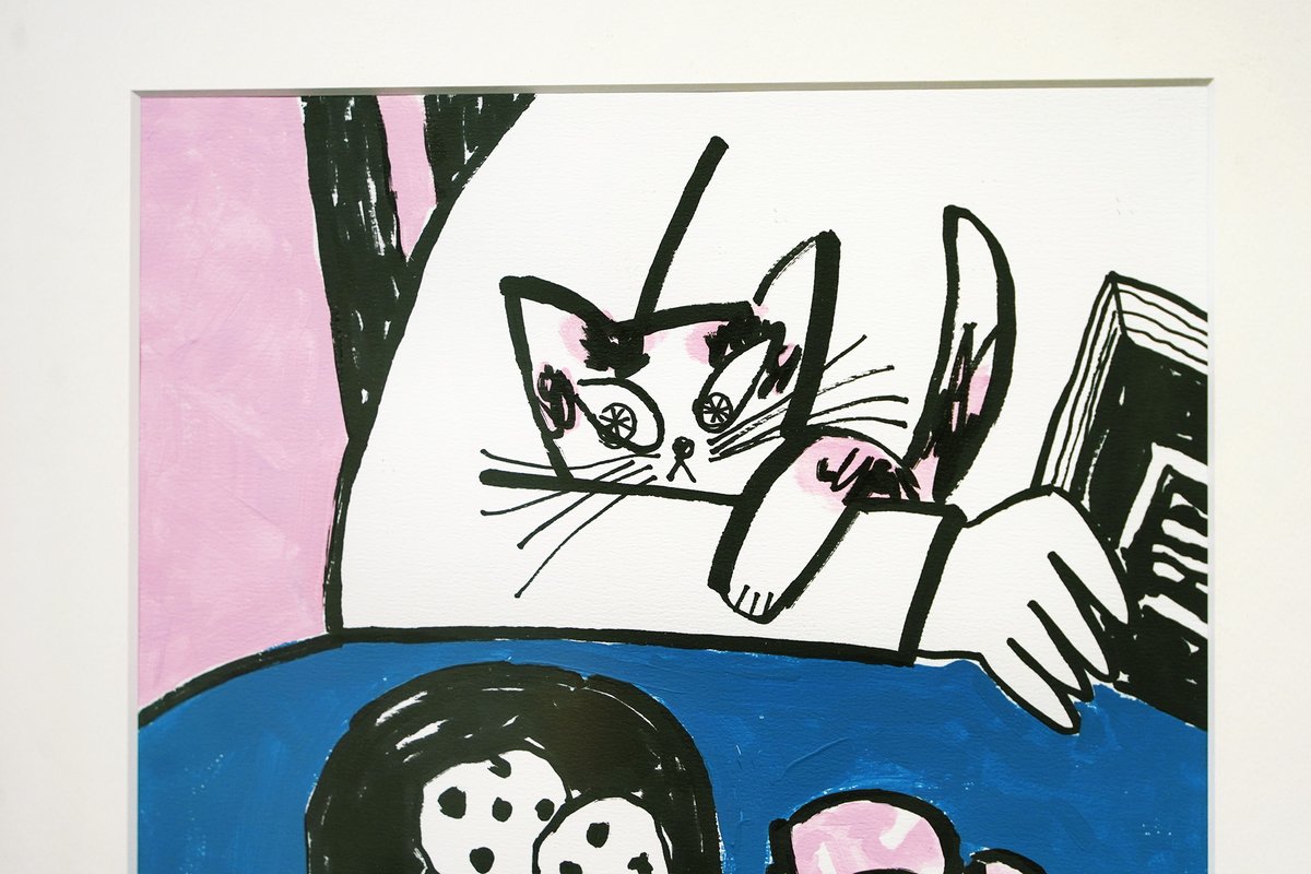 bluepool_ga's tweet photo. いよいよ明日からyamyamさん(@yamyamKIKAKU )の個展「LIFE WITH PAWS」が始まります。
設営もなんとか整いました。

本展示でもノベルティのステッカーをご用意しました。会場でお買い物頂いた先着100名様に差し上げますので是非遊びにいらしてください。

会期途中からはオンラインストアもオープン予定です。詳しい開始日時は決まり次第追ってまたお知らせいたします。

東京での個展は久しぶりとのことですが、今回本当に素敵な作品が数多く並ぶかなり充実した展示になっています。
明日はyamyamさんも在廊してくださいますので、是非皆様遊びにいらしてください！