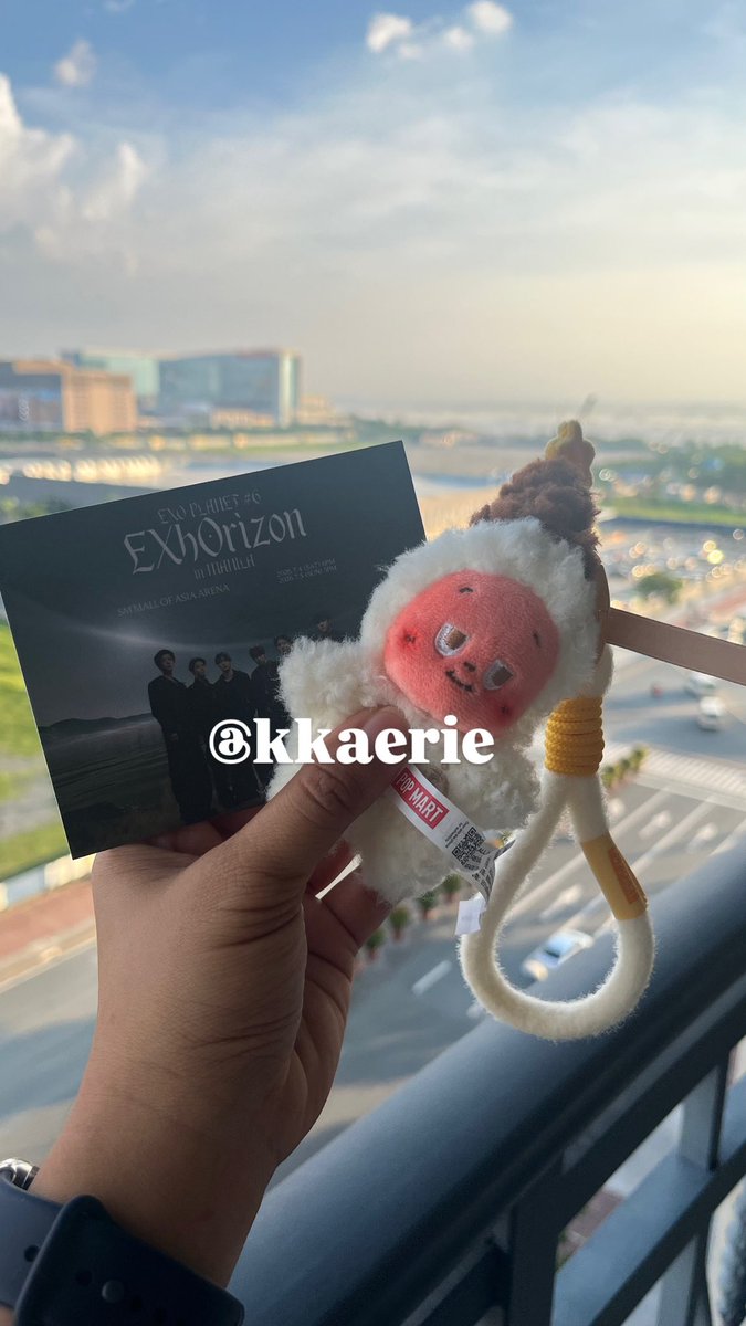 kkaerie's tweet photo. EXO PLANET #6 - EXhOrizon in MANILA 
fast giveaway by @kkaerie 

1 winner:
Pop Mart Twinkle Twinkle Sweet Cream - Chanyeol
Ticket Holder 

Mechanics:
• MBF, Like &amp; RT
• Fill out this form(for wheel of names): https://t.co/sRNRUJqKKL

#EXO #EXhOrizonInManila #EXOPlanet6Manila https://t.co/7qq6aMJXK0