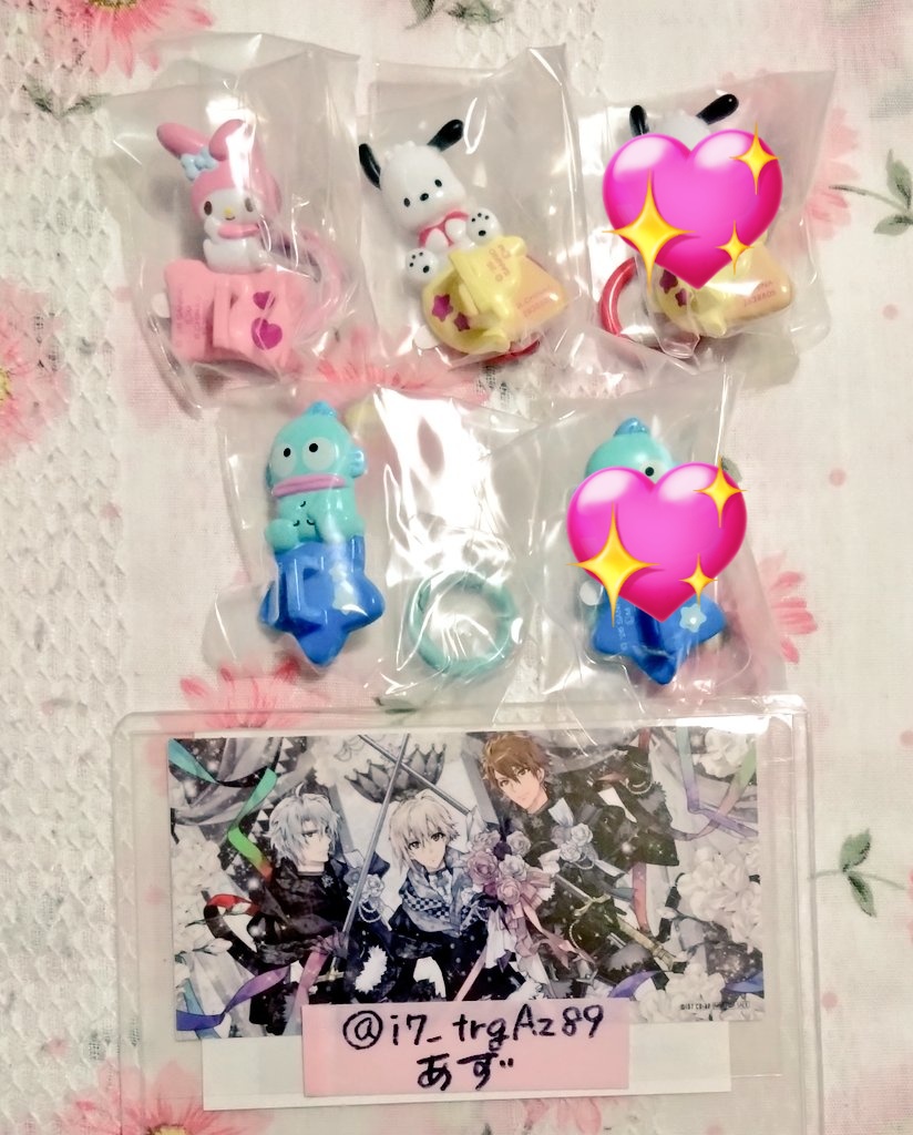 i7_trgAz89's tweet photo. 【交換／譲渡】サンリオキャラクターズ PEANUTS めじるしアクセサリー キーリングハンガー 手作りおやつチャーム

【譲】
ハローキティ、マイメロディ、クロミ、ポチャッコ、ハンギョドン、マロンクリーム

スヌーピー、オラフ

【求】
定価+送料

1点につき5〜14枚目から3点以上含めてのみ

↓ https://t.co/OF8D14xa4E