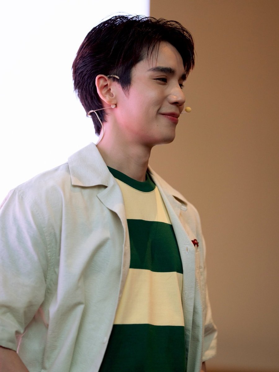 JimmyyjpHome's tweet photo. @jimmyyjp_ EAT WITH SMILE
✨🥙🥘🌯🥣
IG : Central Embassy update ✨
@jimmyyjp_
#jimmyyjp #Tiny
#TheWorldinOneBite2026xJimmySea https://t.co/54ca4a0Hjx