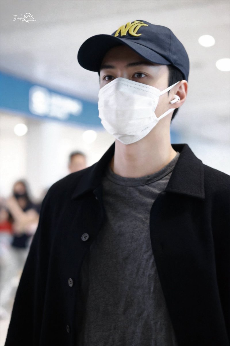 jiejie_penguin's tweet photo. 260703ICN 출발

#EXO #SEHUN #세훈 #吴世勋 https://t.co/iDssfLJXeM