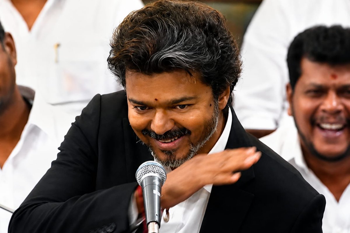 fahaddon91's tweet photo. @mkstalin 50 நாள் தான் ஆயிருக்கு 
இன்னும் மீதம் நாட்கள் இருக்கு..ஐயா துரை.. https://t.co/SA5TaAQqnG