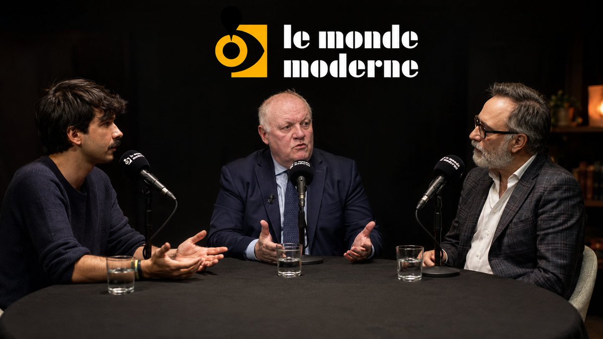 frexitsocial's tweet photo. @anatolium Si Juan Branco affirme maintenant vouloir débattre avec François Asselineau et qu'Alexis Poulin souhaite organsier le débat alors allons-y ! @f_asselineau @anatolium @Poulin2012 @yosoco @odicgaylord
@RuchesFR @uprtvfa @UPRCyber https://t.co/TJNjR4ZEwD
