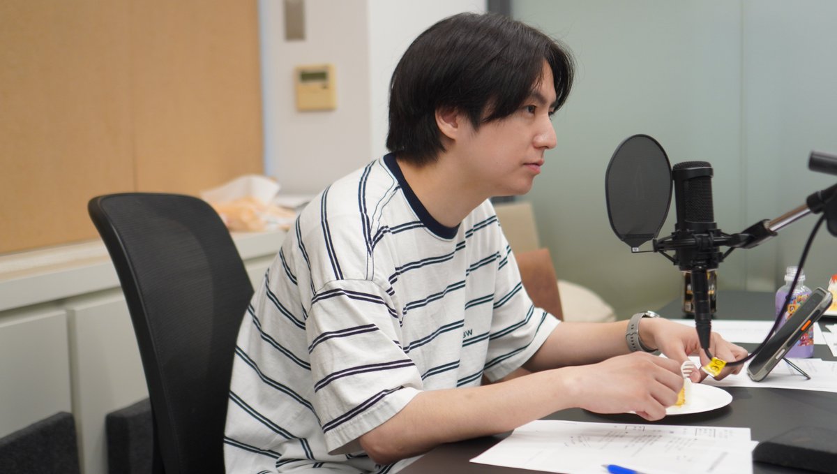 radio_gera's tweet photo. 【Gパンパンダのひとりじゃないよ】

W杯の日本VSブラジル戦を見た星野と見れていない部分がある一平。
デジタル大好き一平からオーガニック星野への誕生日プレゼントもあります。

▼配信
https://t.co/Z4Eidxhuck

感想は #Gパンパンダもいるよ
@panpakapan_hsn @gpanpanda_ip https://t.co/u2p36txfrY