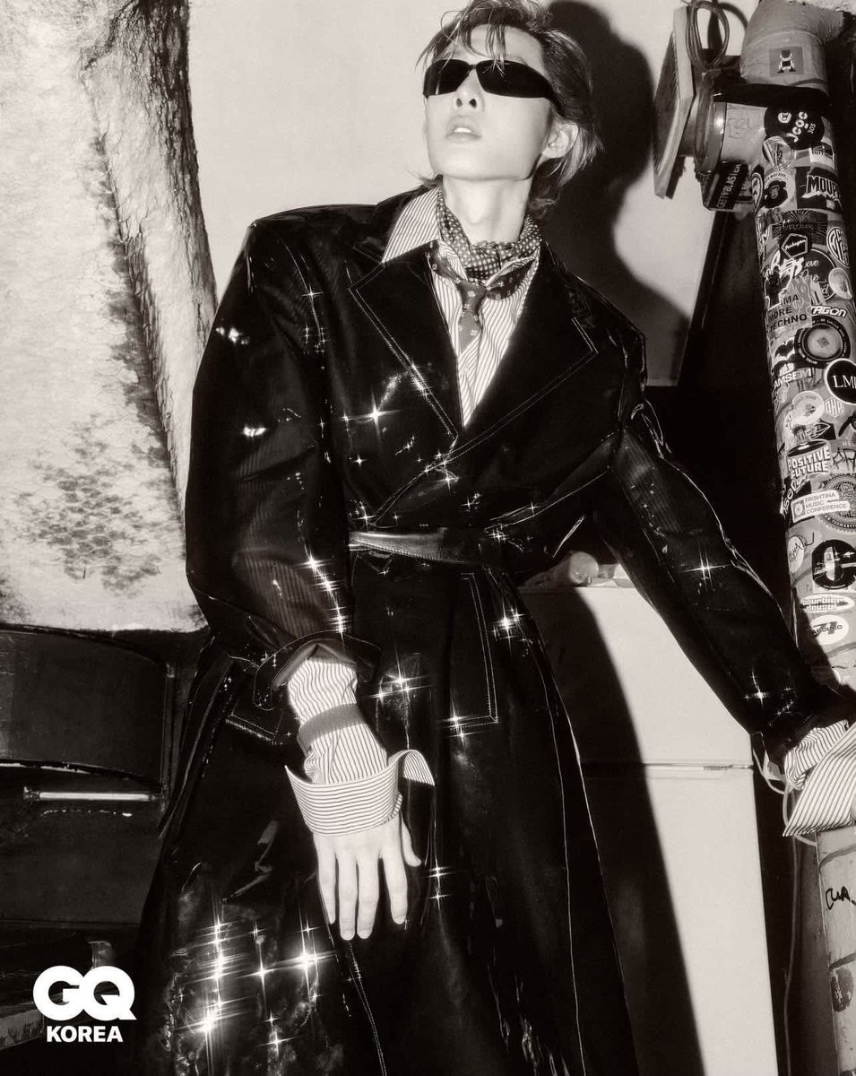 KBrien693's tweet photo. @GQKOREA @YSL @cortis_bighit Martin and YSL shine brilliantly on GQ. Martin Edwards gives SaintLaurent a fresh and unforgettable presence.
#MARTINxSaintLaurent
 #SaintLaurent
 @YSL @cortis_bighit https://t.co/XDAbkBtfah