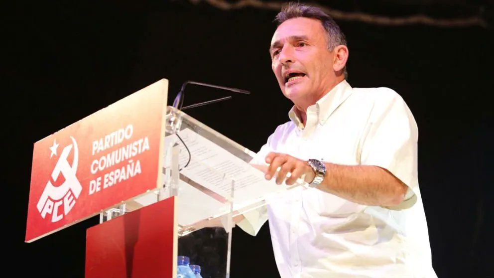 pceciudadreal's tweet photo. Militantes del PCE denuncian la manipulación del XXII Congreso por la dirección de Enrique Santiago

https://t.co/YY1kzZP7CP

Benito Cifuentes (ex militante del PC Madrid) https://t.co/MLKnQiuSH8