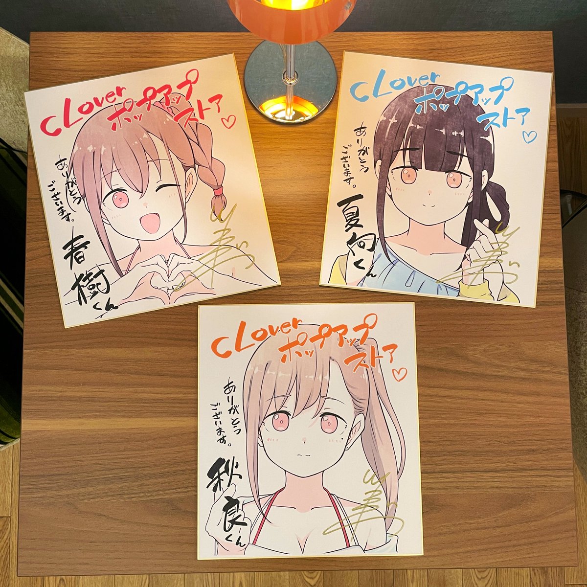 cLoverポップアップストア（渋谷） 会場限定でツキギも複製色紙を出し