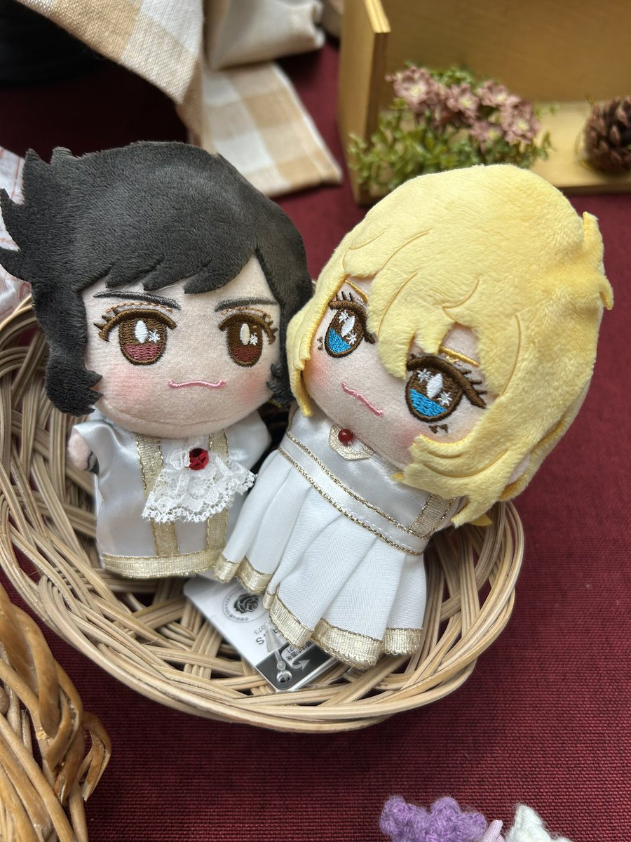 AOの並びに気をつけて撮りました♪ って私のはただの記念写真で。 立体