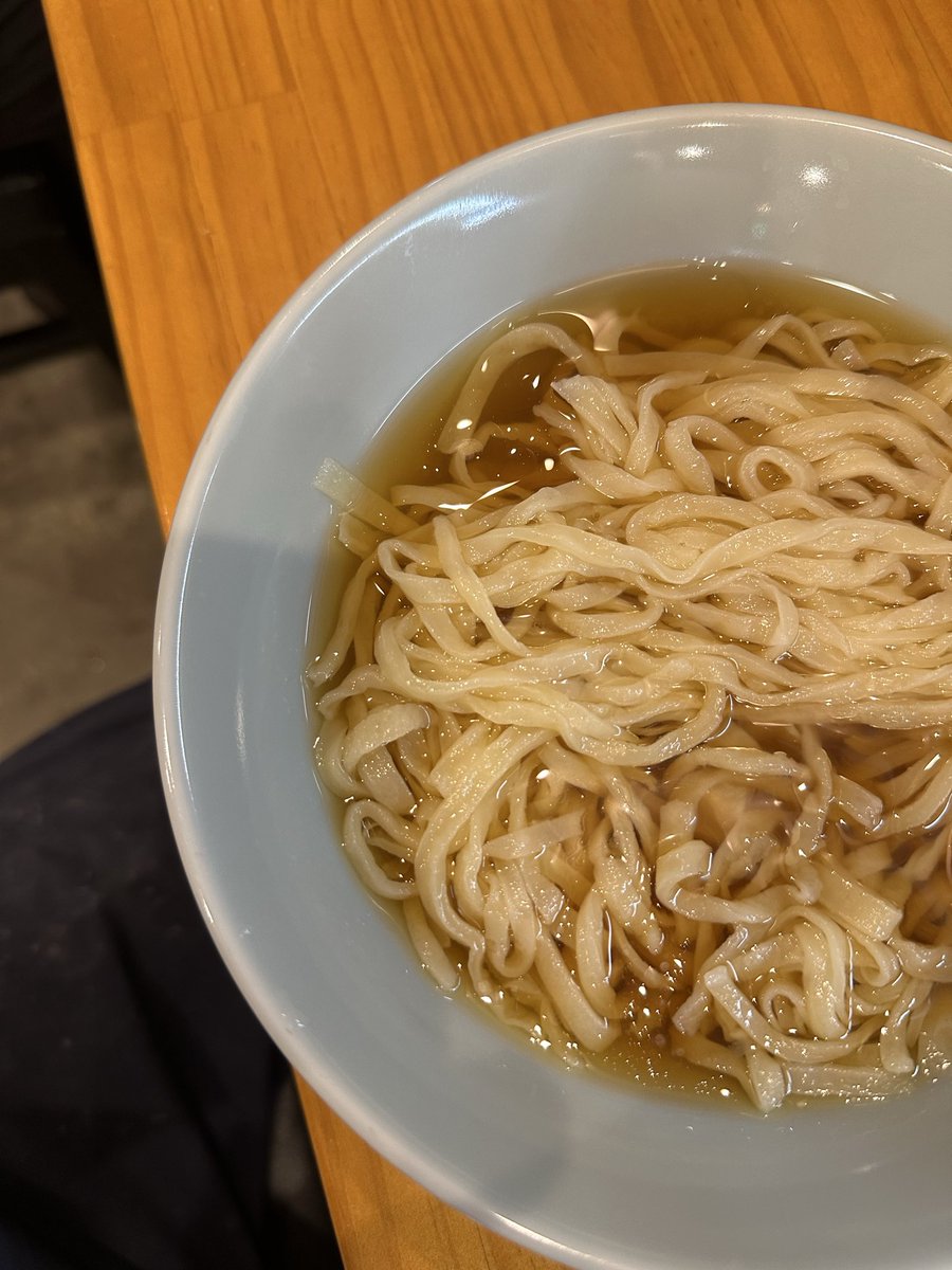 kachucurry's tweet photo. 【7/23(木)の…】

初の"冷やしラーメン"営業🈺🍜

なるちゃんラーメンご予約フォーム！
※基本予約のみ🎫
※7/21(火)17:00まで受付💁‍♀️
※ 予定数に達し次第、受付終了🔚
#手打ち麺はチクゴイズミともち姫🌾

フォームはリプ欄です📩
よろしくお願いします！

🍜🍜🍜 https://t.co/HZfOIuXZvg