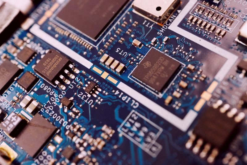 evikd_'s tweet photo. OpenAIの効率化がチップ株を直撃🔥 SOXが5%下落
$NVDA $AVGO $AMD $INTC $SOXX https://t.co/C7EdEQUVc5