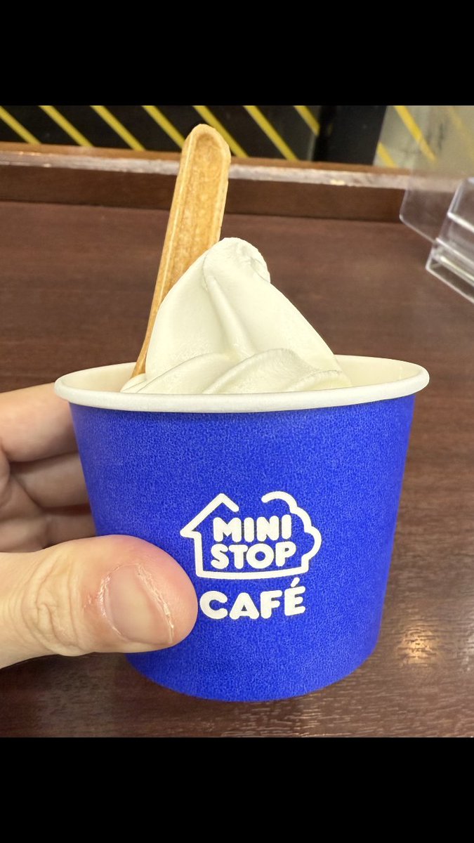 u_addicted's tweet photo. 北海道ミルクソフト無料券プレゼント企画！🍦
7/3 19:00~20:00に @ministopfanと #バリと北海道ミルクソフト をつけてミニストップのソフトクリームの画像を投稿しよう！
https://t.co/LPldnWWnG7 https://t.co/S3NBkkeVCQ