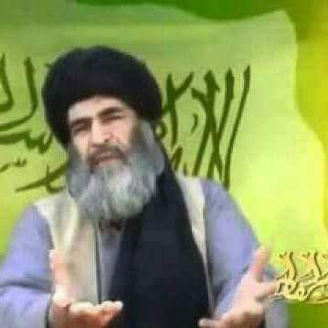 Rohani274's tweet photo. ش.هید اسامه د سعودي  څخه،مرحوم ملا محمد عمر، جلا الدین حقاني او استاد یاسر رحمه اللهم له افغانستان، بیت الله او حکیم الله محسود له پاکستان نه او یو څو نور د امت ویاړونه د مختلفو ساحو څخه وو خو دیني مشترکاتو اړ ایستلي وو چې سره یو ځای او د اسلام په خدمت کې ژوند تیر کړي. https://t.co/g8RuiFNgst