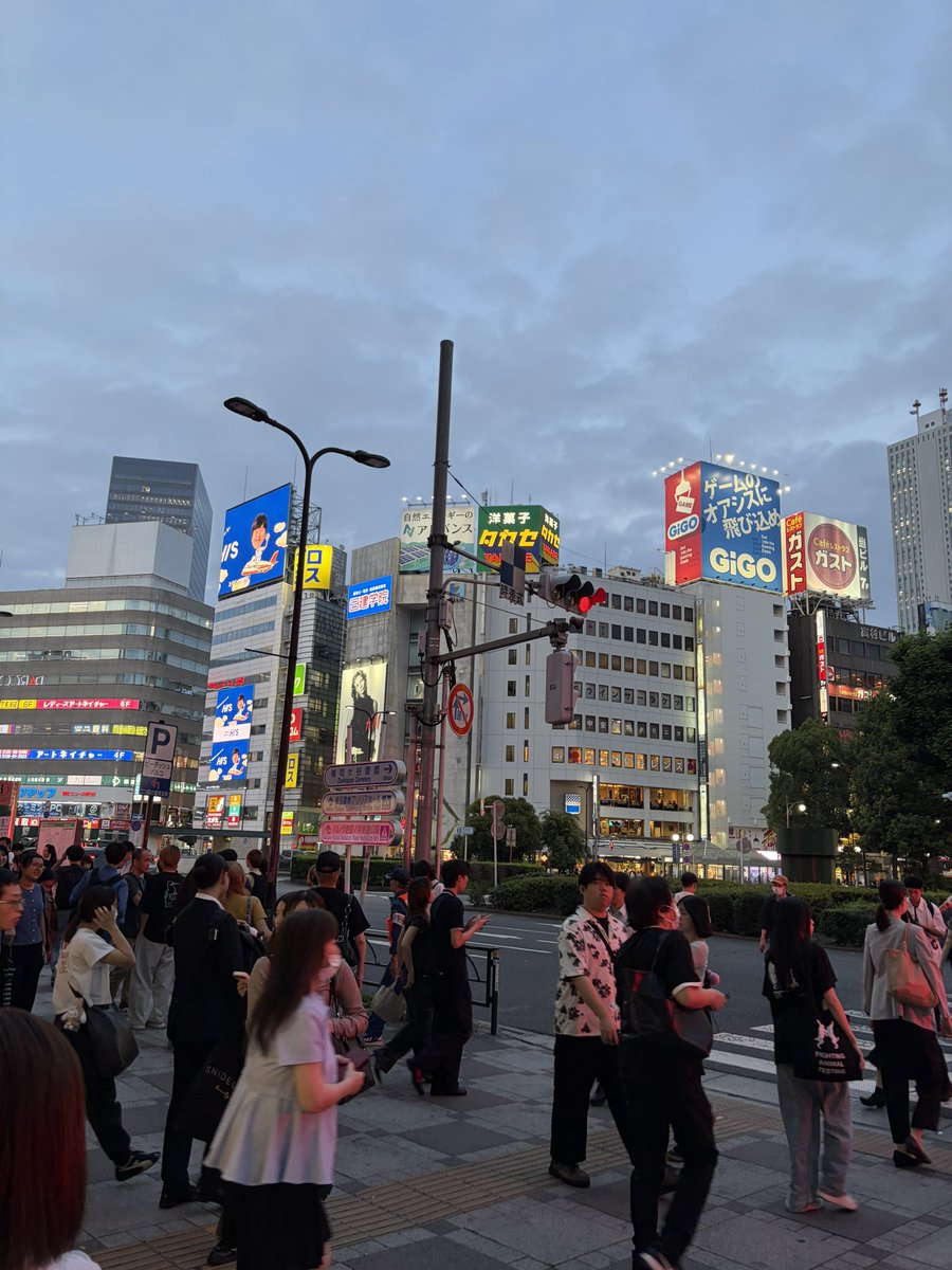 1f1y_'s tweet photo. 池袋到着 https://t.co/78hrgxDnk5