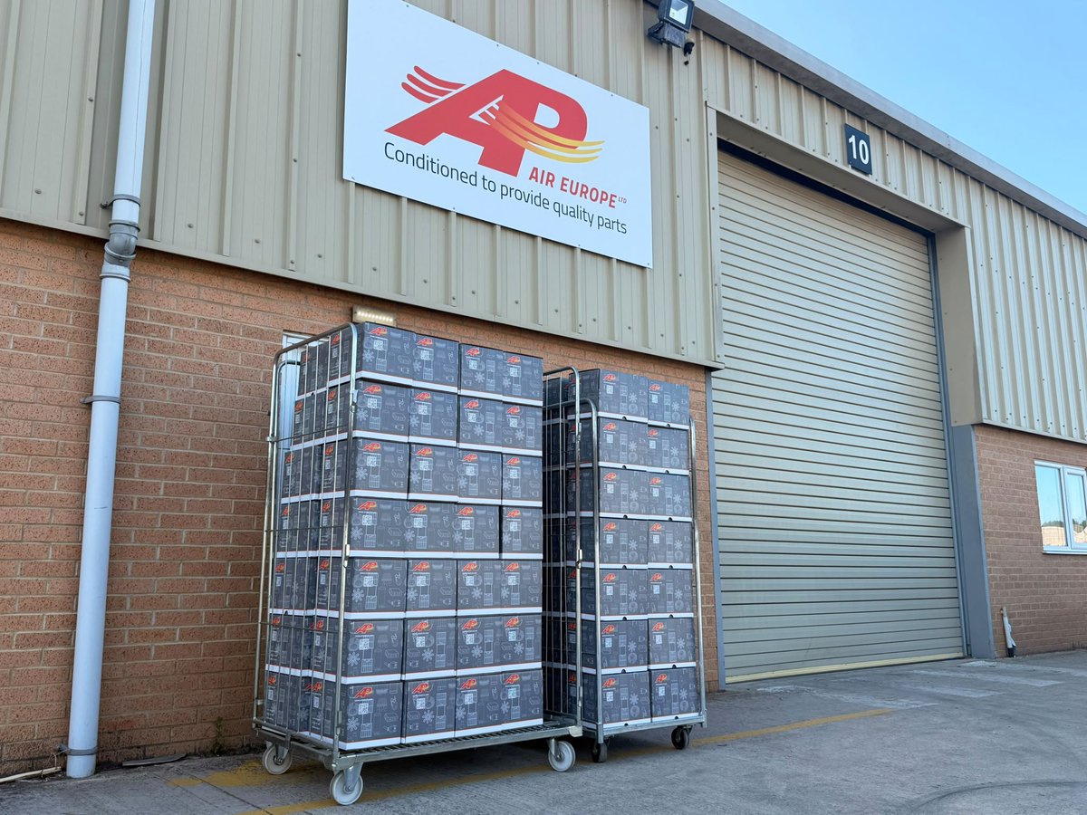 APAIRLtd's tweet photo. ❄️Wearing our heart on our sleeve &amp; our name on our boxes, we’re passionate about supporting your mobile #aircon needs
📦🔧 From #ACparts to #chargingstations &amp; #Fgas #training we can help, so pls get in touch
🌐 https://t.co/zXAti5bcGQ
#airconexpertise #agriculture #construction https://t.co/i3huF8DkCF