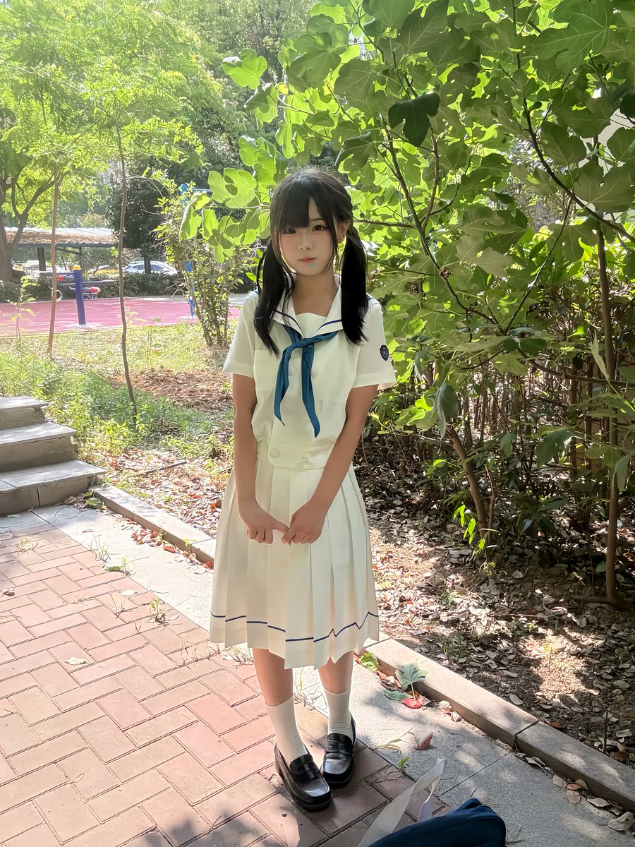 Nekrytyi's tweet photo. 好想成为你的宇宙 #水手服 #女高中生 https://t.co/Ef9K0ODpsw