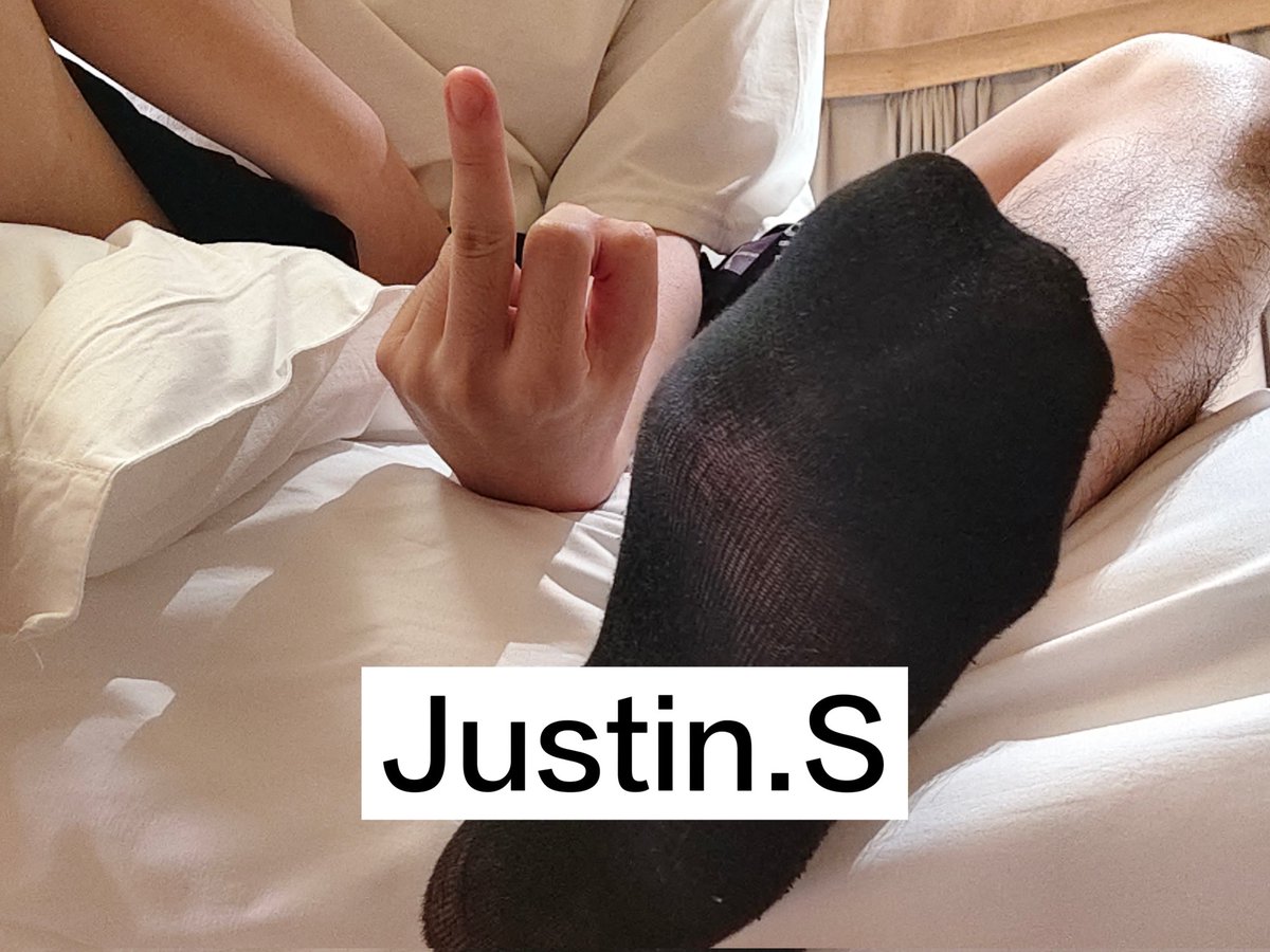 Justin031217's tweet photo. 旅游穿的就是臭，两天一夜明晚找个傻逼来除味 #汕头 #直男s #男尊女卑 https://t.co/z88fmBJ5sR