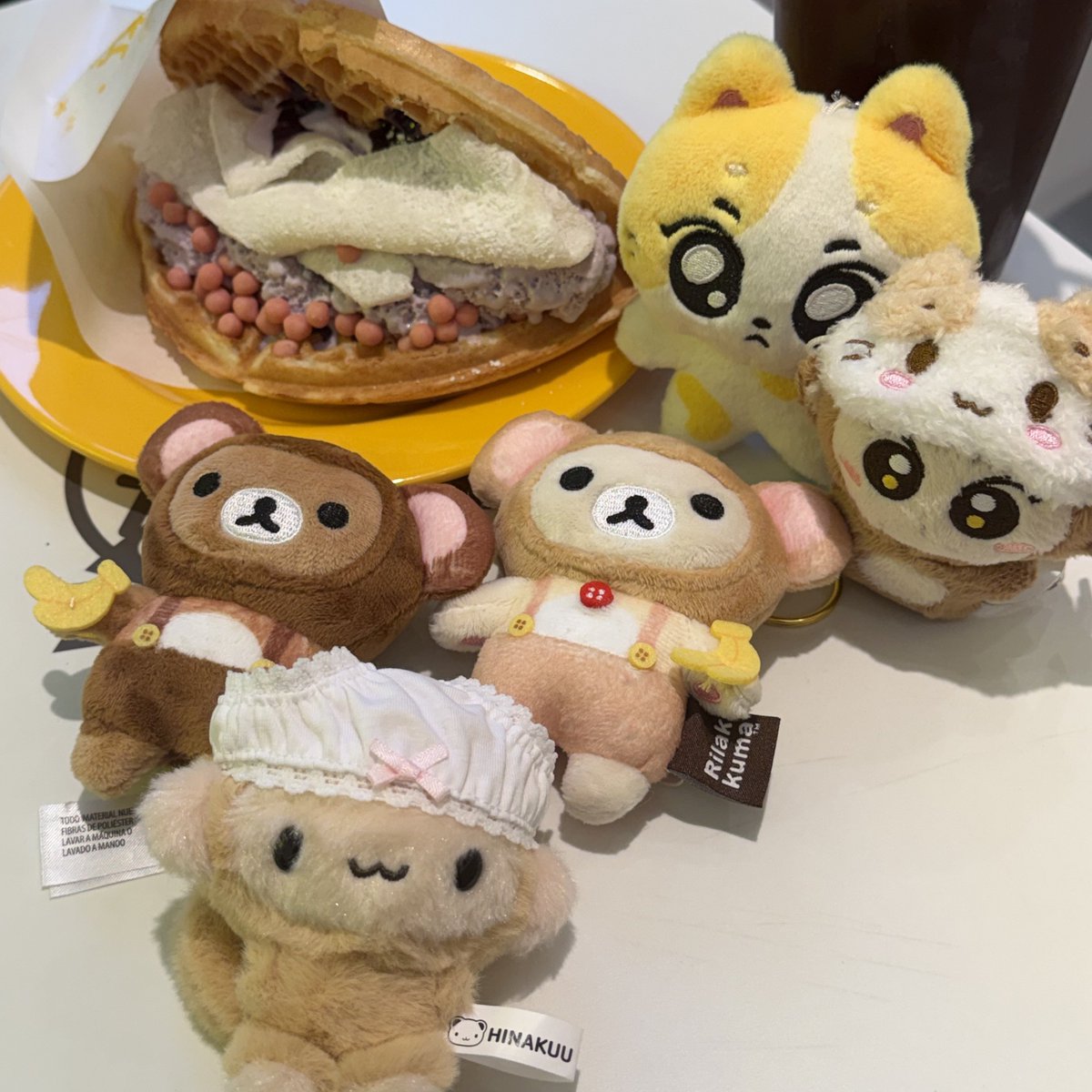 jkyungee's tweet photo. 선우 따라먹음이
와대 우베젤라또와플 지짜마싯다 https://t.co/vxd2KoQCex