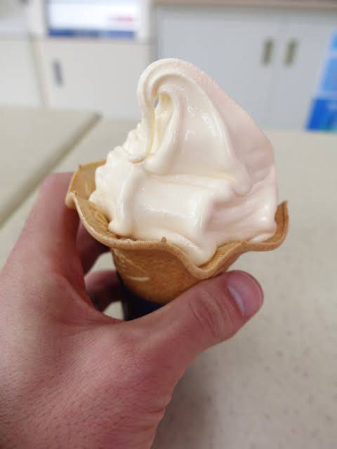 gyugome2's tweet photo. 北海道ミルクソフト無料券プレゼント企画！🍦
7/3 19:00~20:00に @ministopfanと #バリと北海道ミルクソフト をつけてミニストップのソフトクリームの画像を投稿しよう！
https://t.co/PU7jIui8rL https://t.co/vvk5iAx5UO