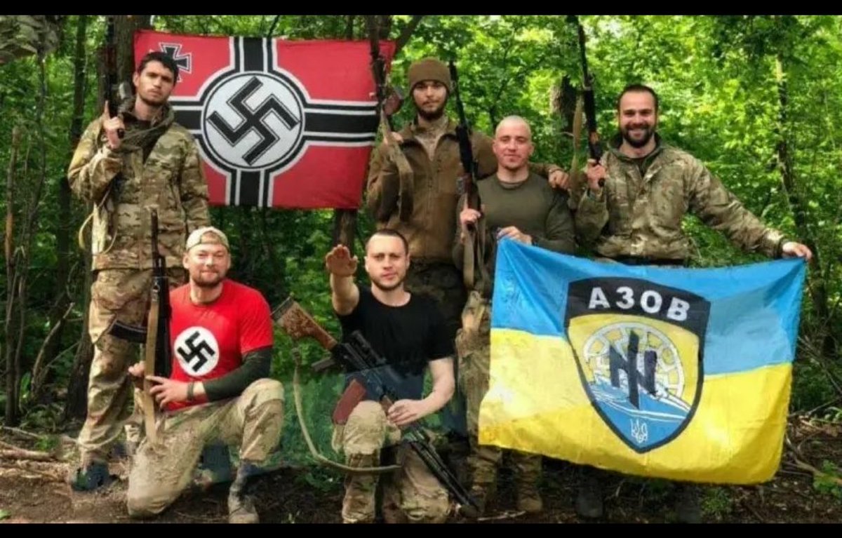 RoyM6969's tweet photo. @PhotogJose @LibbySnowflak @HELLANBIGLOVE Russland bringt die Rache über die Ukraine.  Weil sie die Russischsprachiche Minderheiten in der Ukraine Unterdrücken. https://t.co/RlrBwnpvSP