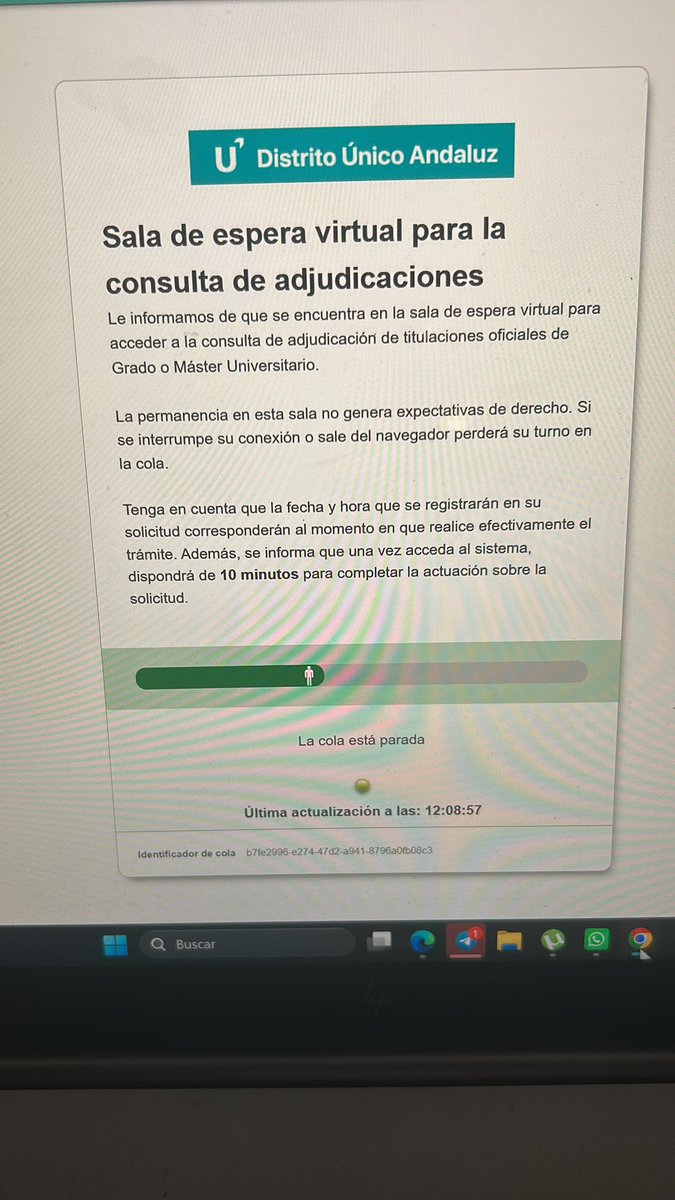 oscarm_91's tweet photo. Podéis dejar de hacer perder el tiempo a la gente? @DistritoAndaluz https://t.co/m2eu8bzCjY