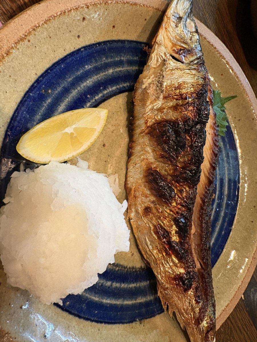 y71465612's tweet photo. 焼き魚にしんメチャクチャ美味い！
大根おろし特盛も⭕️ https://t.co/hucoyif1Rg