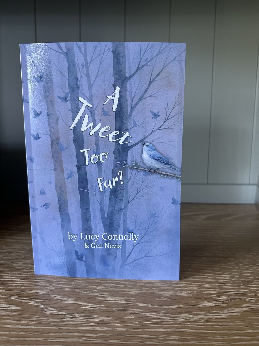 LucyTCWife's tweet photo. https://t.co/otT1wcJKWg

In stock now @ Blackwell’s bookshop. https://t.co/06vwVzt63E