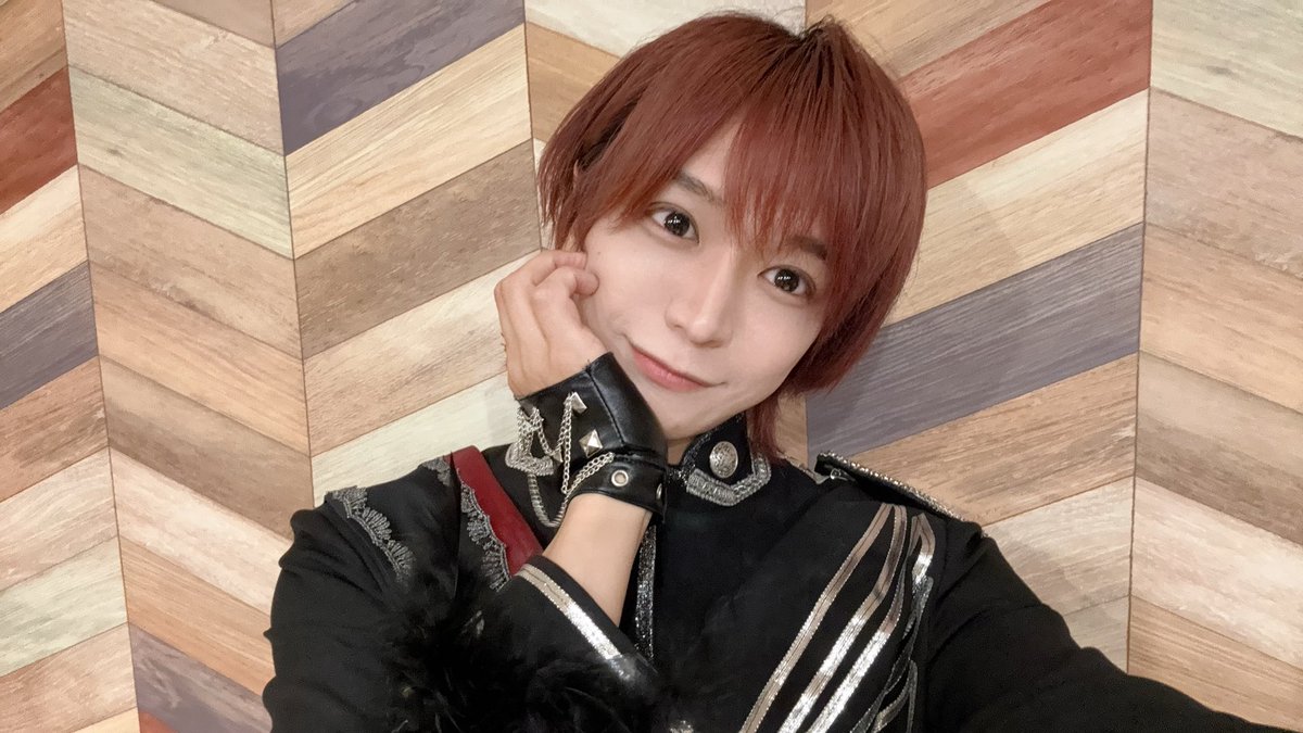 ryo_ctcw's tweet photo. 7/3💎
7月いっぱつめ〜‼️始まったぞ〜‼️
この夏、悔いなくめちゃくちゃ楽しんでいこうね！いくよ！！！
🌞🌴🌺✨ https://t.co/HaQkWQ6cFy