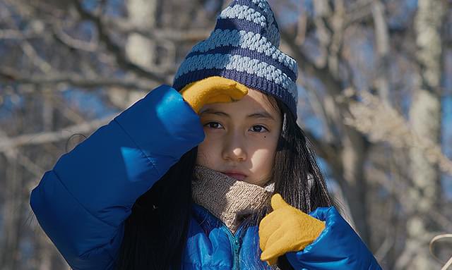 sui_cinema's tweet photo. 観れてなかった濱口竜介の『悪は存在しない』を観た！

視点の操作がとにかく巧い

中盤から都会人側の視点になったことで観客は唐突なラストに困惑してしまうけれど、全体構成を俯瞰して捉えて、巧という人物がどんな存在だったのかを読み取れれば非常に納得のいく結末

#映画 https://t.co/yC8Gba9hRk